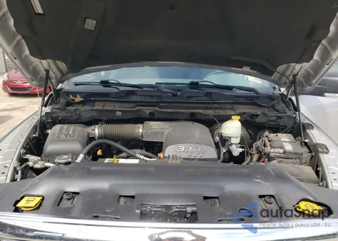 2015 Ram 1500 Slt z USA, uszkodzony, nr VIN 1C6RR7GG2FS564441